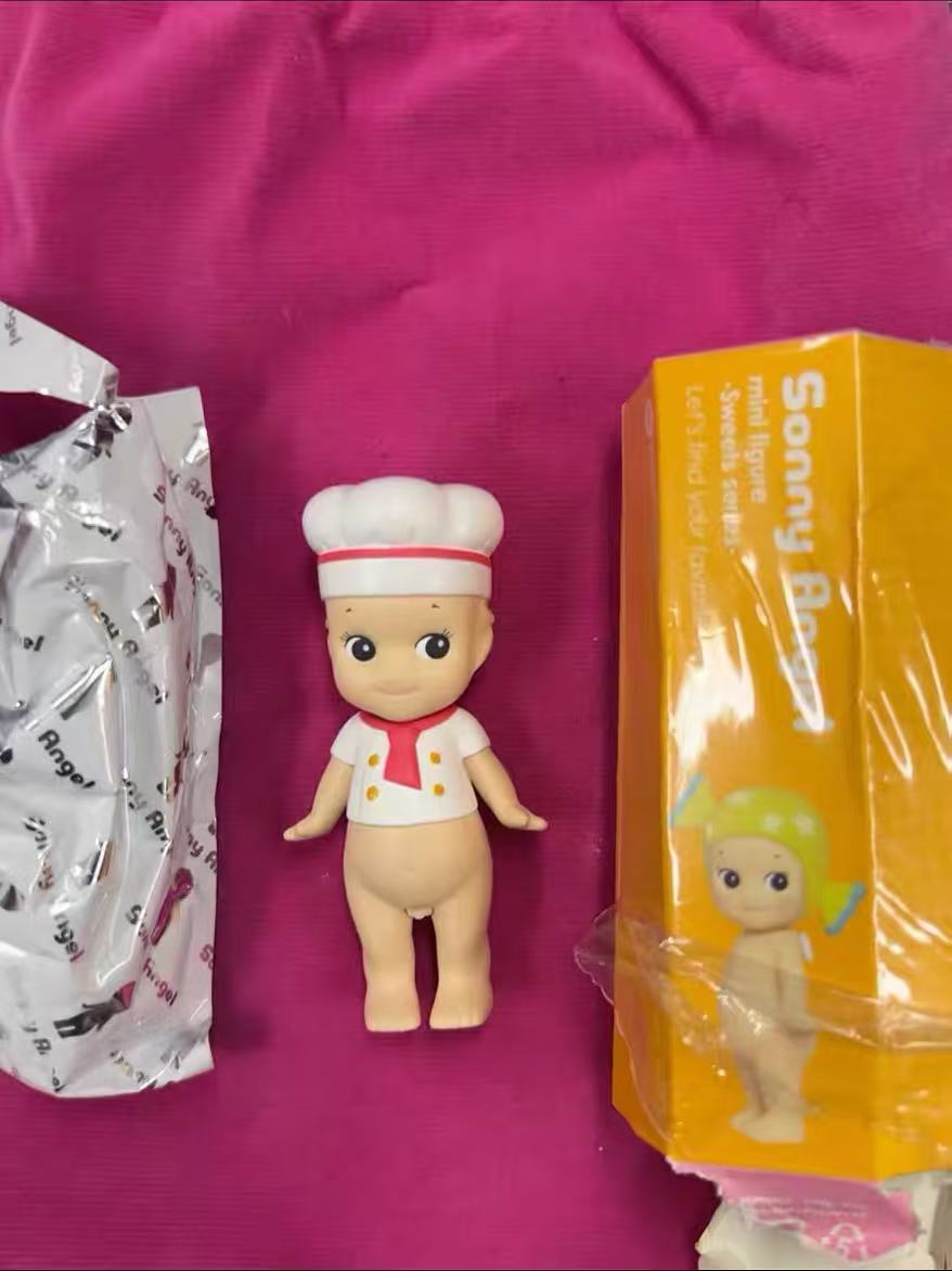 Sonny Angel Sweet Series – Secret Chef (Super Rare) 1